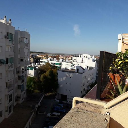 Atico Con Espectacular Terraza Con Vistas Magnificas A La Desembocadura Del Guadalquivir Apartment Sanlucar de Barrameda Bagian luar foto