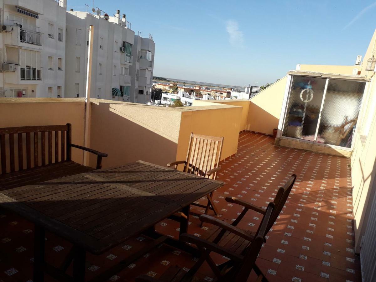 Atico Con Espectacular Terraza Con Vistas Magnificas A La Desembocadura Del Guadalquivir Apartment Sanlucar de Barrameda Bagian luar foto
